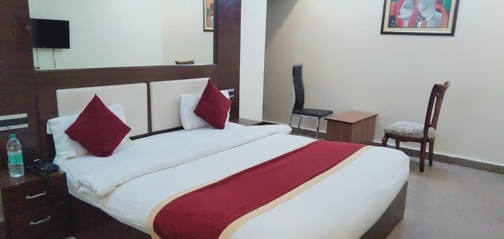 Arsh Residency Hotel Lucknow Exterior foto
