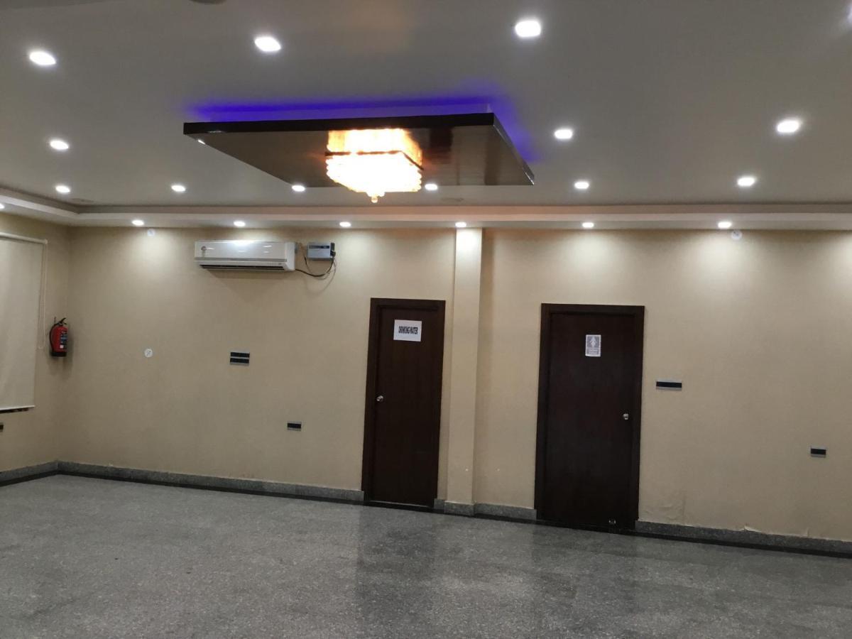 Arsh Residency Hotel Lucknow Exterior foto